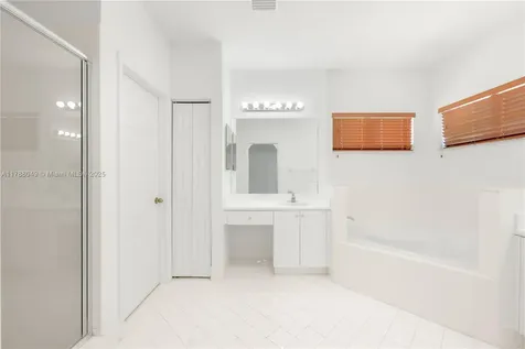 9369 SW 224th Terrace Cutler Bay FL 33190