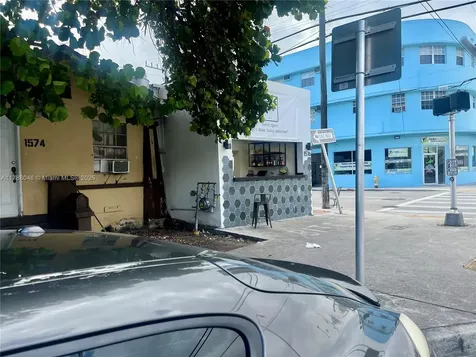 1574 SW 1st Street Miami FL 33135