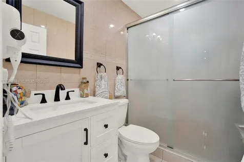 5566 NW 102nd Place Doral FL 33178