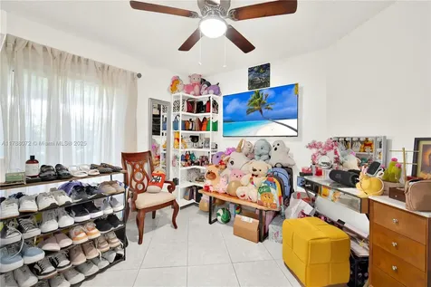 5566 NW 102nd Place Doral FL 33178