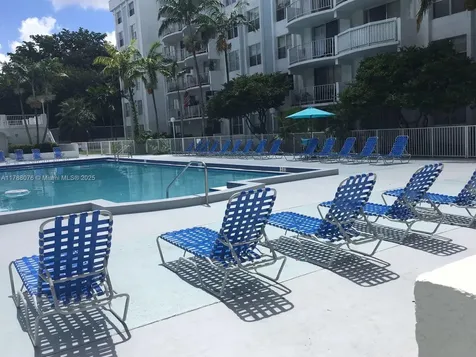 494 NW 165th Street Road Miami FL 33169