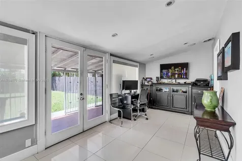 2474 SW 24th Terrace Miami FL 33145