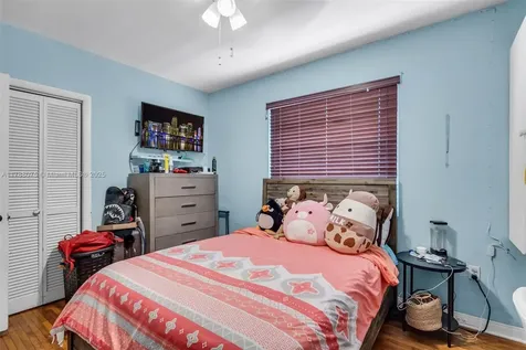 2474 SW 24th Terrace Miami FL 33145