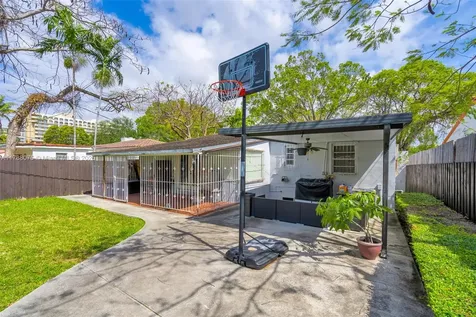 2474 SW 24th Terrace Miami FL 33145
