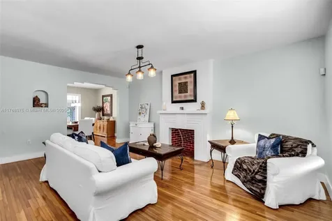 2474 SW 24th Terrace Miami FL 33145