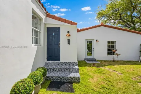 55 NE 87th Street El Portal FL 33138