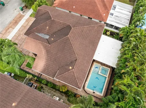 15902 SW 141st Street Miami FL 33196