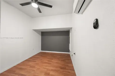 15902 SW 141st Street Miami FL 33196