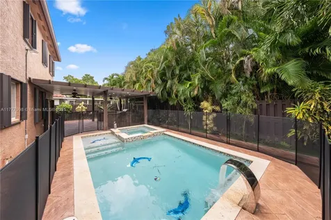 15902 SW 141st Street Miami FL 33196