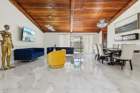 750 NW 77th Avenue Plantation FL 33324