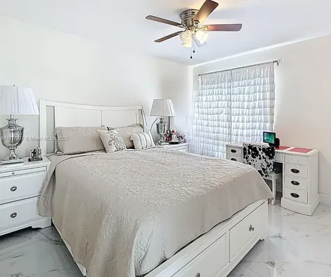 750 NW 77th Avenue Plantation FL 33324