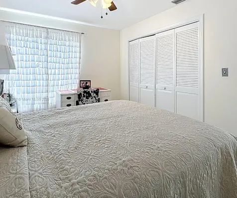 750 NW 77th Avenue Plantation FL 33324