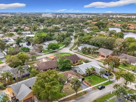 750 NW 77th Avenue Plantation FL 33324