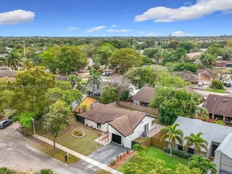 750 NW 77th Avenue Plantation FL 33324