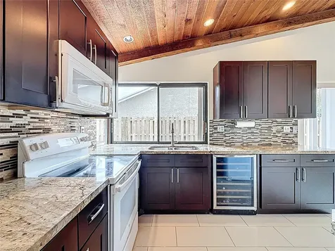 750 NW 77th Avenue Plantation FL 33324