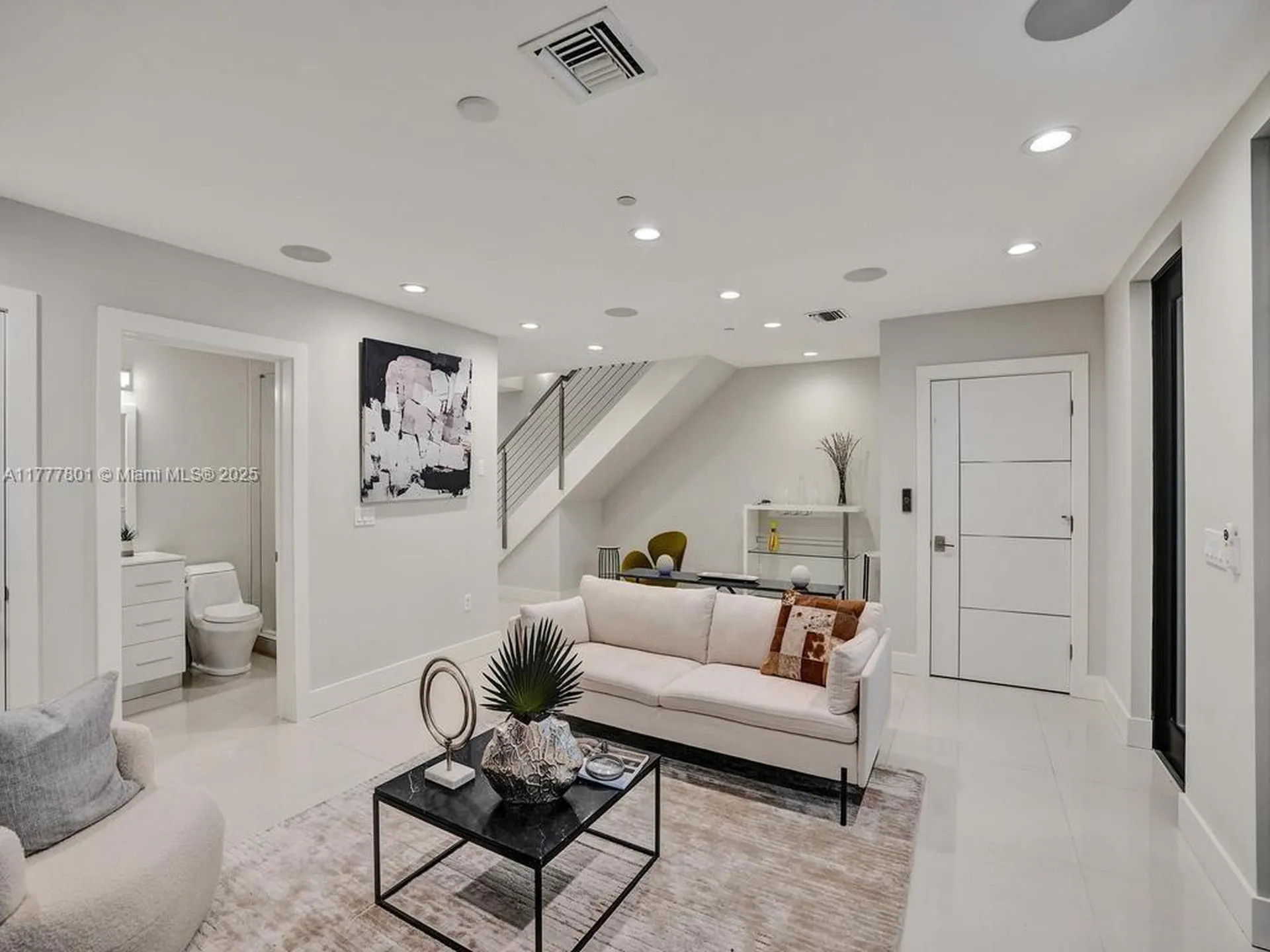 207 NE 13th Avenue Fort Lauderdale FL 33301