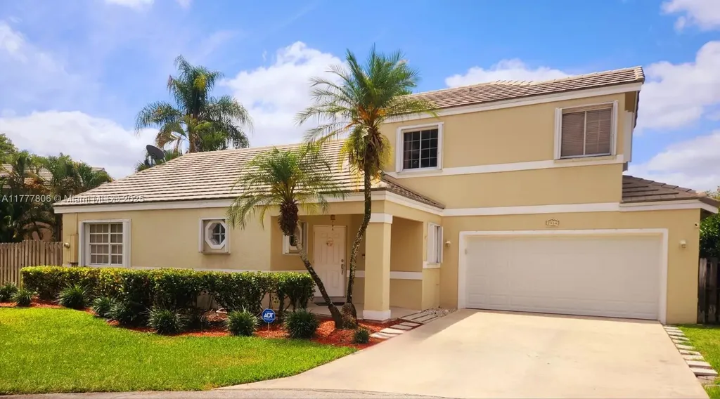 2984 Tall Oak Court Davie FL 33328
