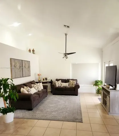 2984 Tall Oak Court Davie FL 33328