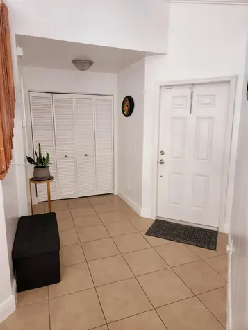 2984 Tall Oak Court Davie FL 33328