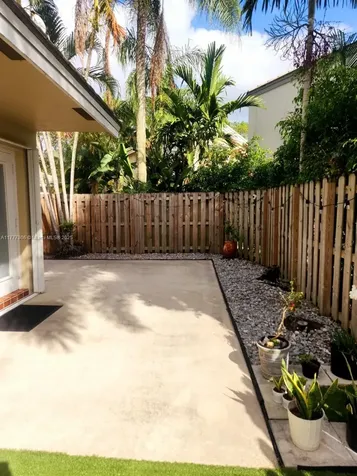 2984 Tall Oak Court Davie FL 33328