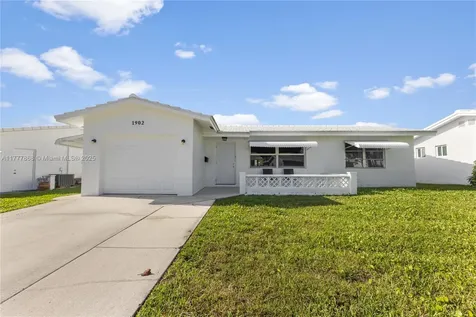 1902 SW Roma Way Boynton Beach FL 33426