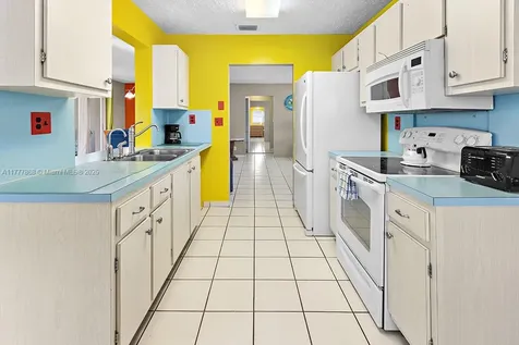 1902 SW Roma Way Boynton Beach FL 33426