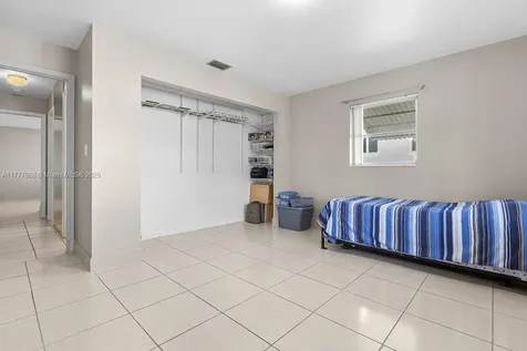 1902 SW Roma Way Boynton Beach FL 33426