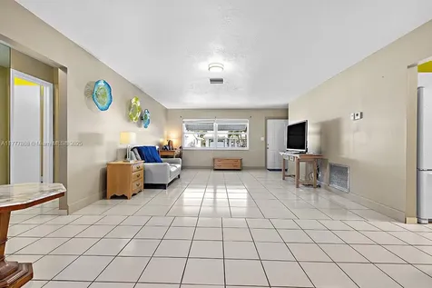 1902 SW Roma Way Boynton Beach FL 33426