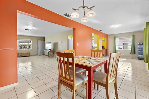 1902 SW Roma Way Boynton Beach FL 33426