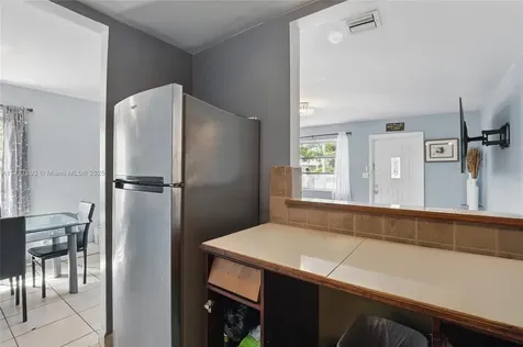 936 38th Street West Palm Beach FL 33407