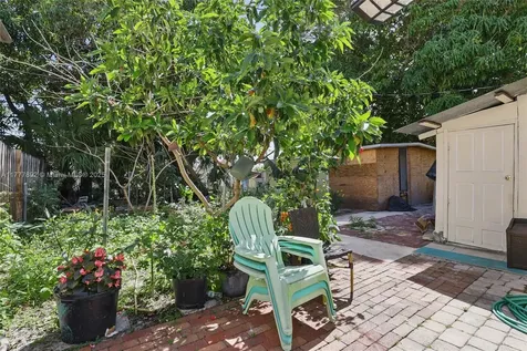 936 38th Street West Palm Beach FL 33407