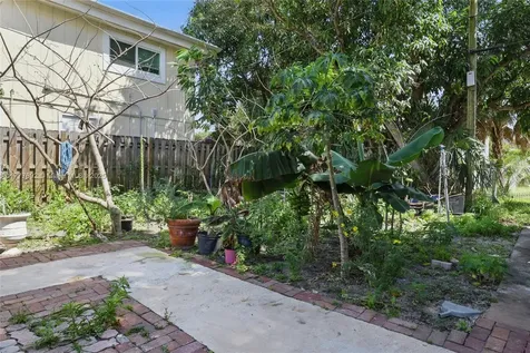 936 38th Street West Palm Beach FL 33407