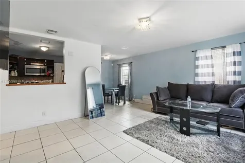 936 38th Street West Palm Beach FL 33407