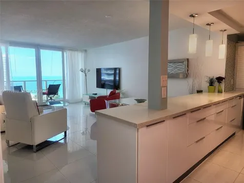 3505 S Ocean Drive Hollywood FL 33019