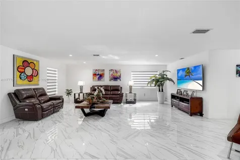 14720 Dade Pine Avenue Miami Lakes FL 33014