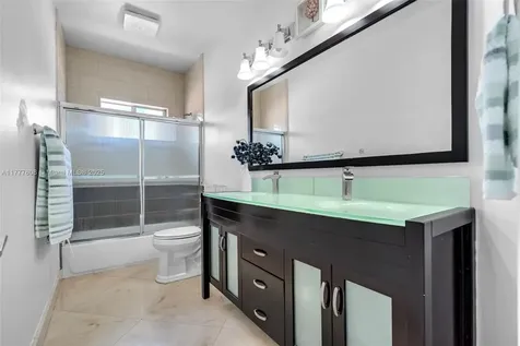 16075 SW 149th Terrace Miami FL 33196