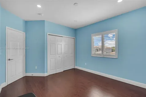 16075 SW 149th Terrace Miami FL 33196