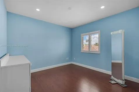 16075 SW 149th Terrace Miami FL 33196