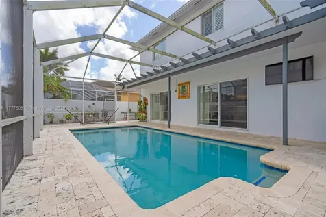 16075 SW 149th Terrace Miami FL 33196