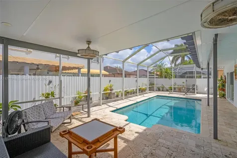 16075 SW 149th Terrace Miami FL 33196