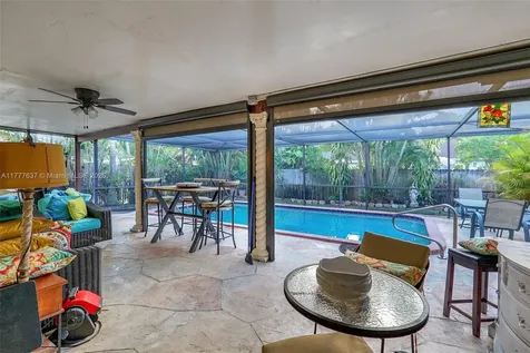 3842 SW 68th Avenue Miramar FL 33023
