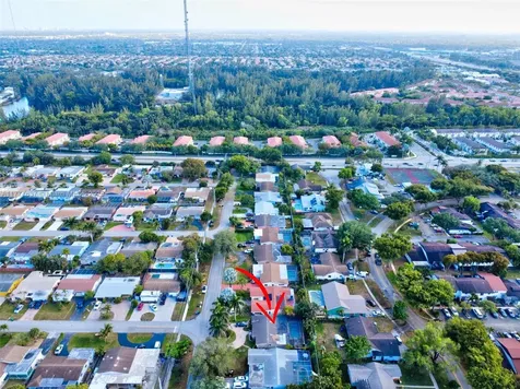 3842 SW 68th Avenue Miramar FL 33023
