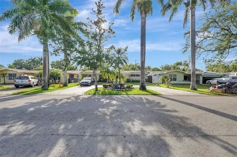 3842 SW 68th Avenue Miramar FL 33023