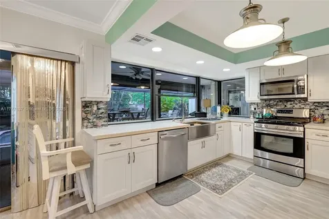 3842 SW 68th Avenue Miramar FL 33023