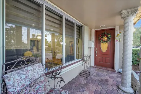 3842 SW 68th Avenue Miramar FL 33023