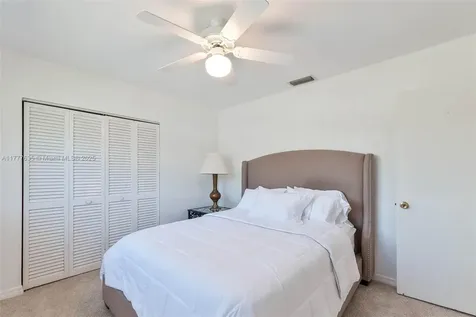 13925 SW 74th Avenue Palmetto Bay FL 33158