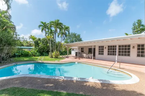 13925 SW 74th Avenue Palmetto Bay FL 33158