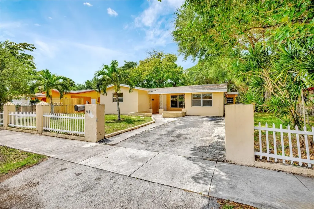 931 NW 38th Avenue Lauderhill FL 33311