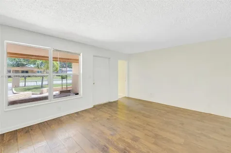 931 NW 38th Avenue Lauderhill FL 33311