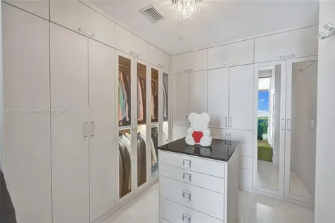 718 Valencia Avenue Coral Gables FL 33134